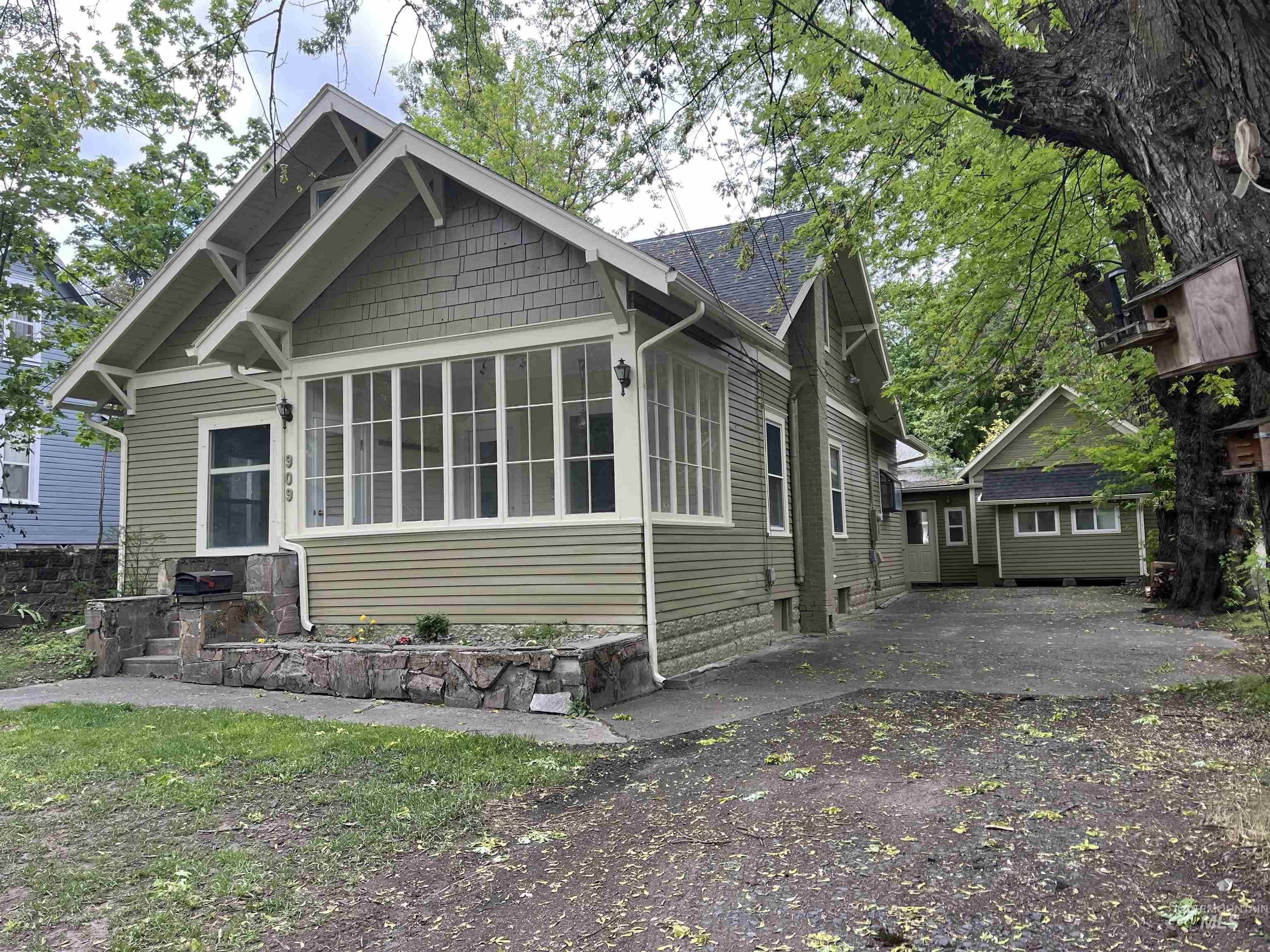 909 East 6th Moscow, ID 83843 - Photo 1 of 1