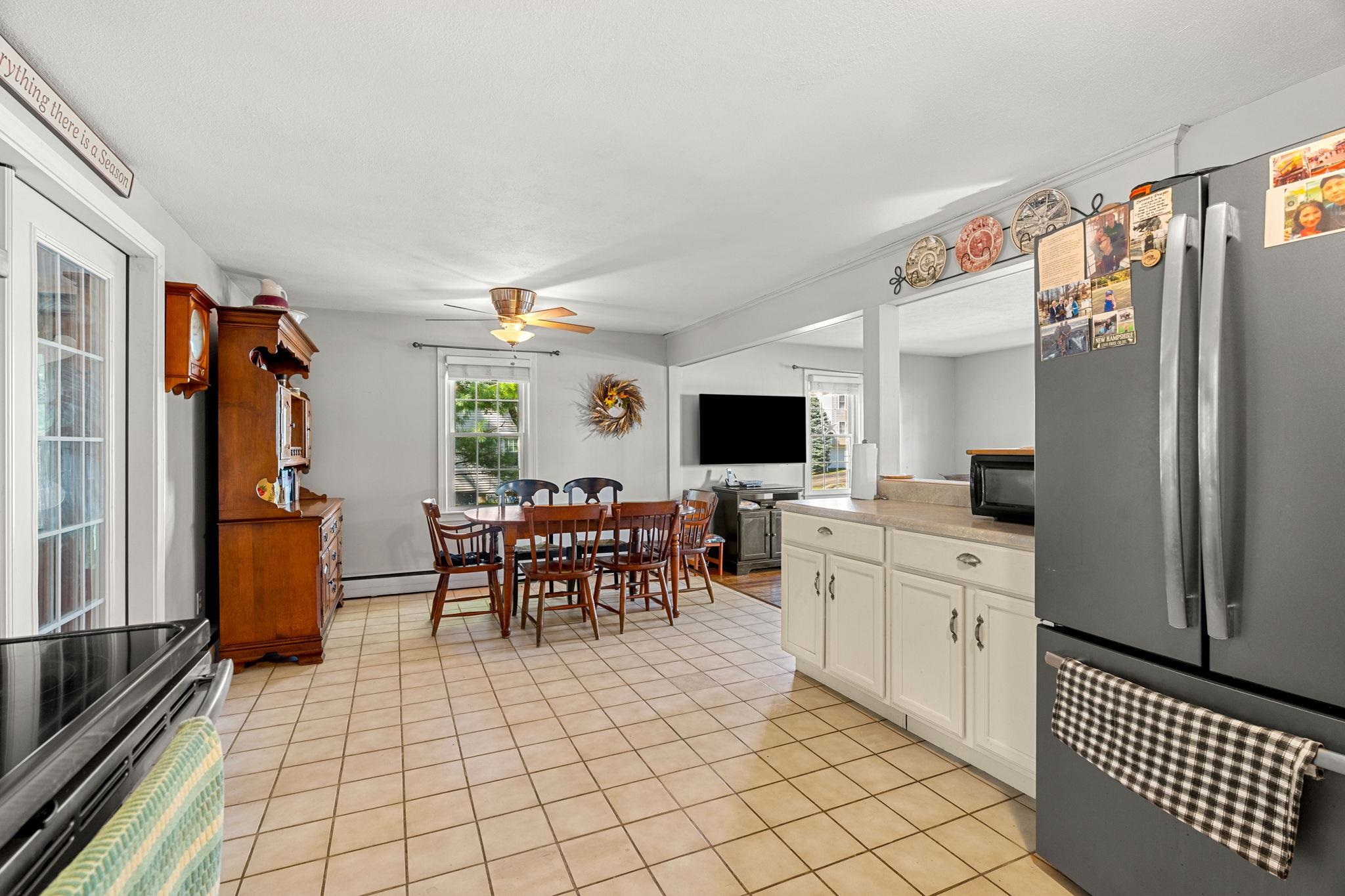 403 High Street Hampton, NH 03842 - Photo 15 of 48