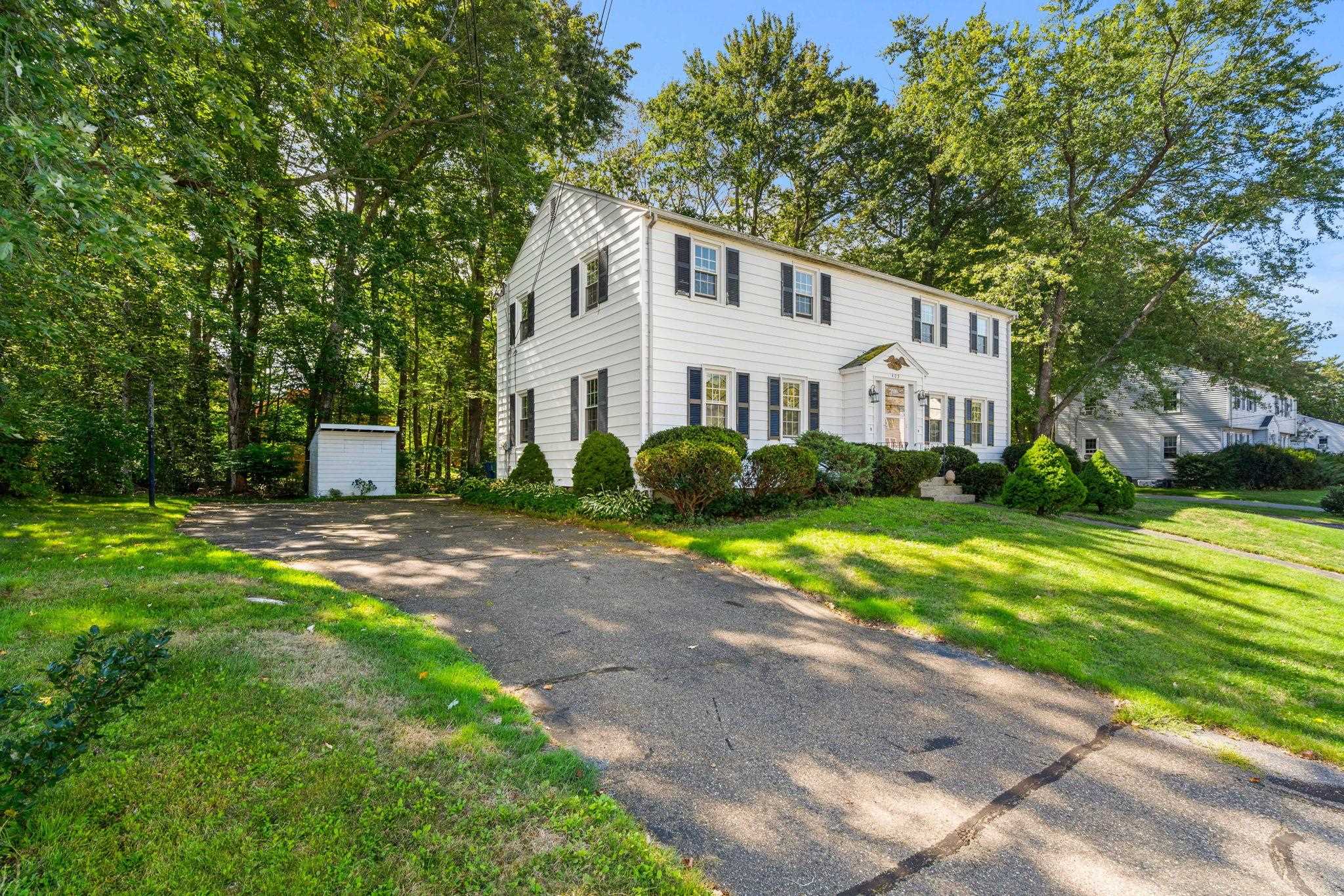 403 High Street Hampton, NH 03842 - Photo 3 of 48