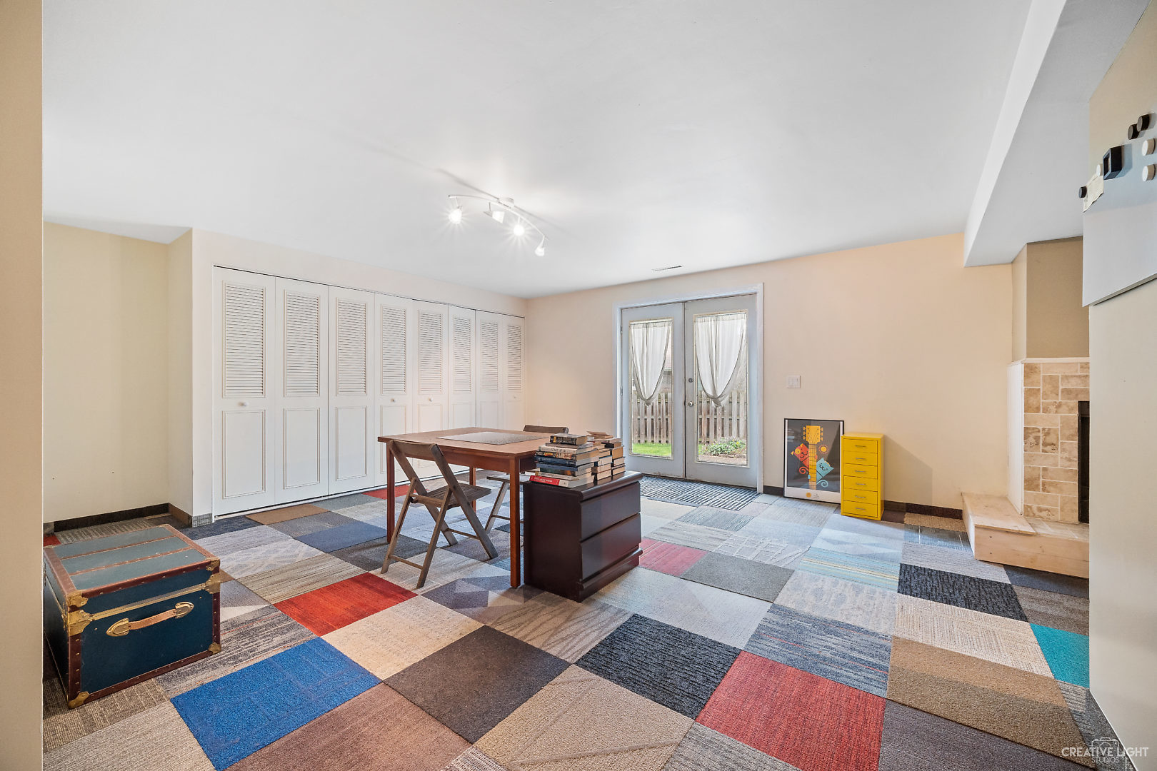 23 Aldon Road Montgomery, IL 60538 - Photo 24 of 31 a living room with furniture and wooden floor