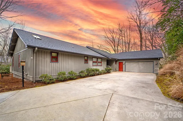 $650,000 | 59 Agaliha Lane, Brevard, NC 28712