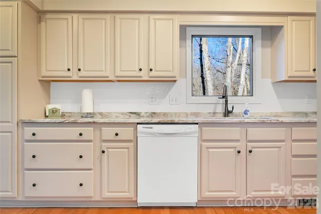 $650,000 | 59 Agaliha Lane, Brevard, NC 28712