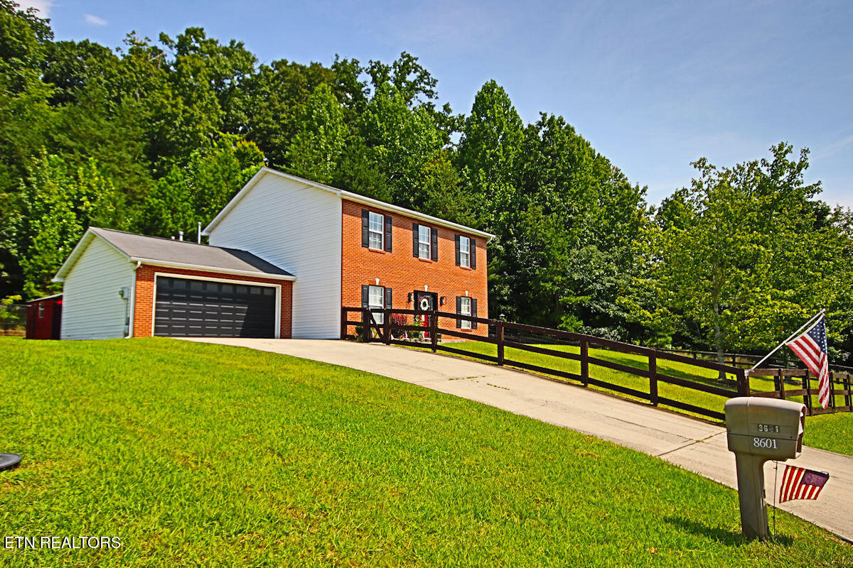 8601 Rayworth Trail Powell, TN 37849 - Photo 16 of 38 IMG_4396