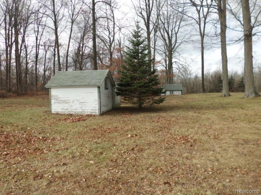 11637 Smiths Creek Road Memphis, MI 48041 - Photo 18 of 25 12-5-13 james 041.jpg