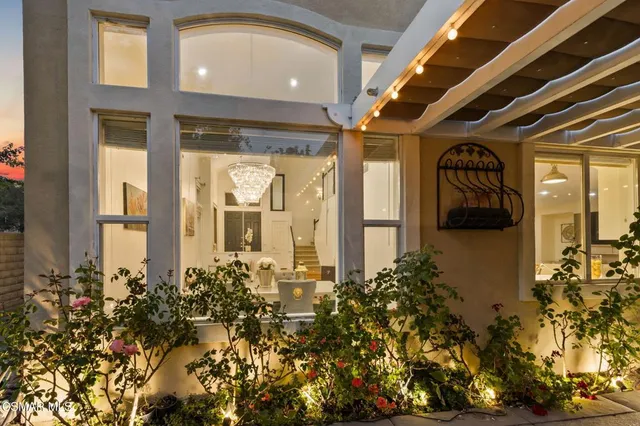 $1,099,000 | 15606 Harte Lane, Moorpark, CA 93021