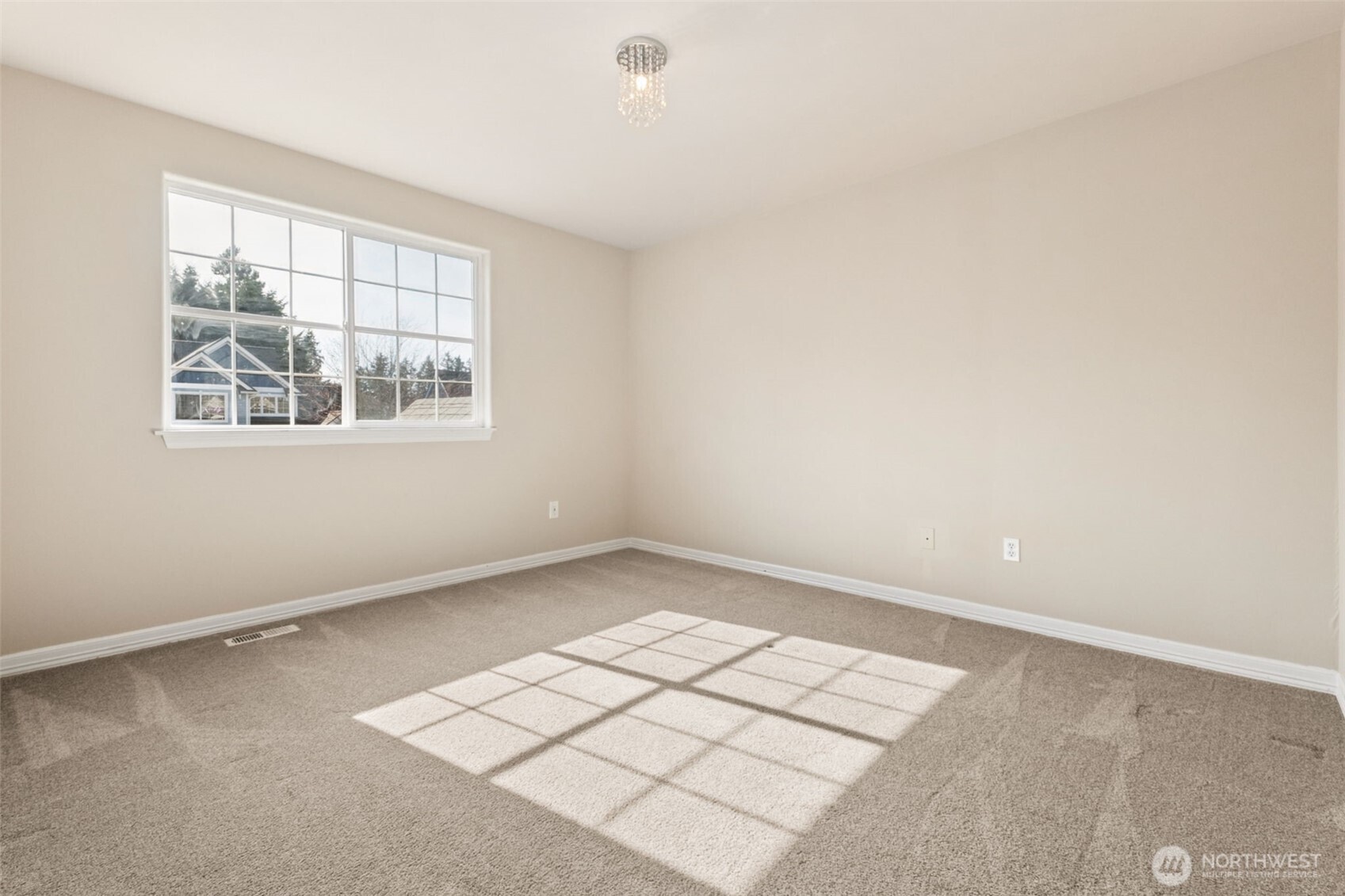 23834 Southeast 284th Street Maple Valley, WA 98038 - Photo 25 of 36