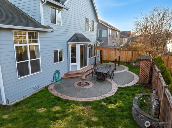 $865,000 | 23834 Southeast 284th Street, Maple Valley, WA 98038
