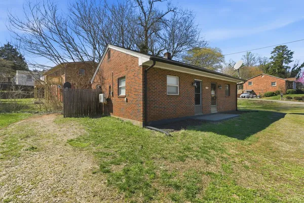 $129,900 | 831 Liberty Street, Martinsville, VA 24112