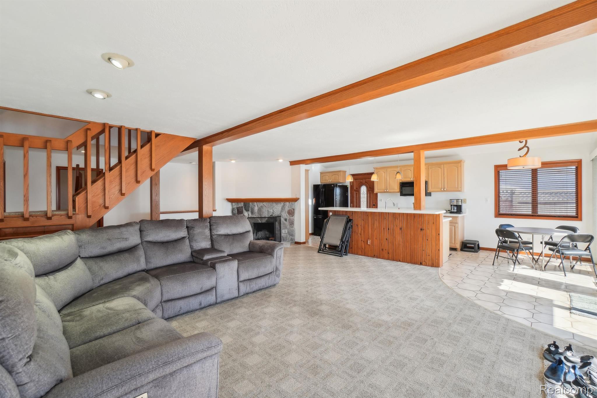 3641 Mann Road Clarkston, MI 48346 - Photo 10 of 61
