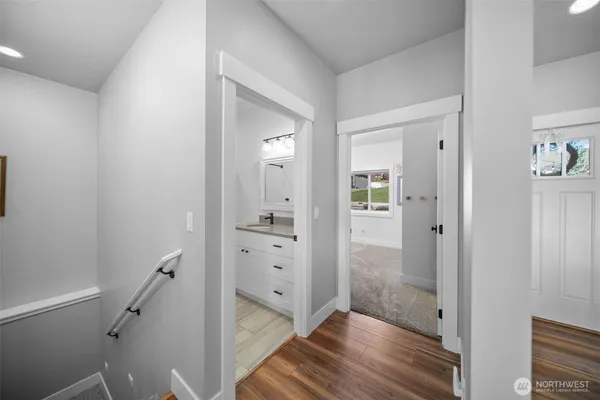 $1,249,000 | 885 Autumn Crest Drive, Wenatchee, WA 98801