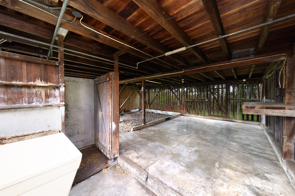 615 Kekuanaoa Street Hilo, HI 96720 - Photo 27 of 29 a view of under construction room and staircase
