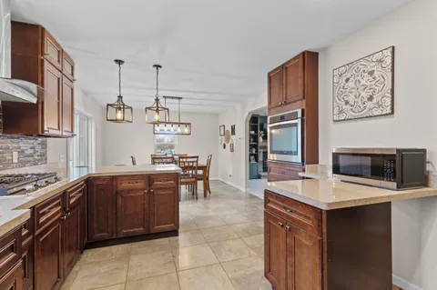 $385,000 | 1533 Moline Street, Stoughton, WI 53589