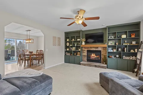 $385,000 | 1533 Moline Street, Stoughton, WI 53589