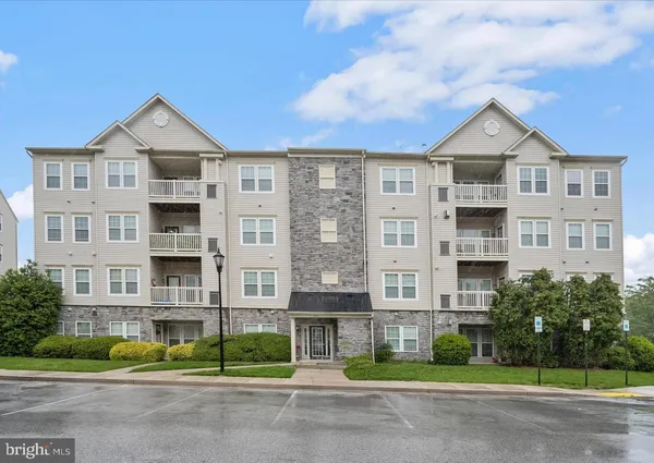 $1,875 | 5307 Wyndholme Circle, Unit 102, Baltimore, MD 21229