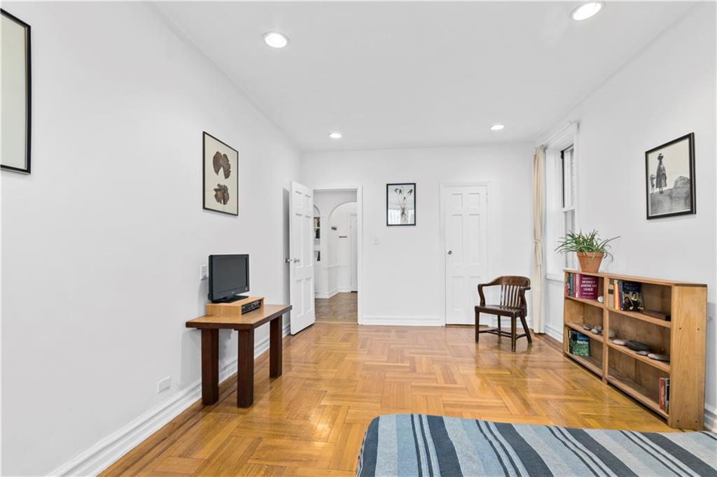 1409 Albemarle Road, Unit 1H Brooklyn, NY 11226 - Photo 2 of 10