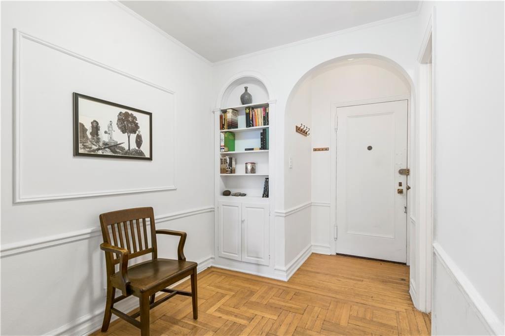 1409 Albemarle Road, Unit 1H Brooklyn, NY 11226 - Photo 5 of 10