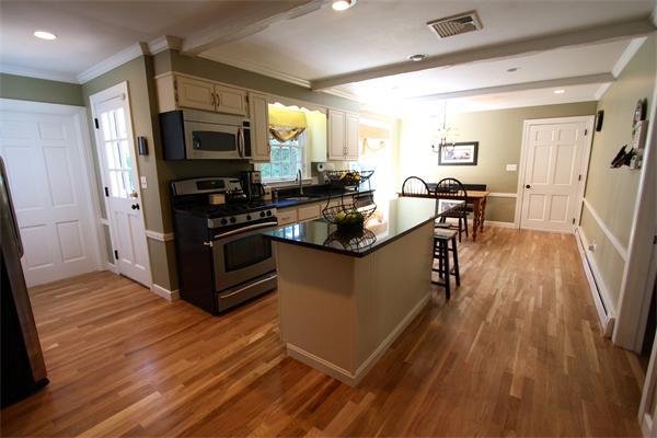 8 Cakebread Drive Sudbury, MA 01776 - Photo 2 of 27
