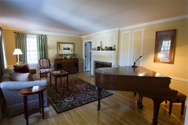 8 Cakebread Drive Sudbury, MA 01776 - Photo 6 of 27