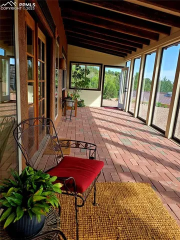 $725,000 | 18461 Highway 115, Penrose, CO 81240