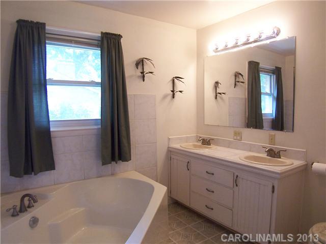 1312 Wesson Road Shelby, NC 28152 - Photo 12 of 15 Gallery Image 12