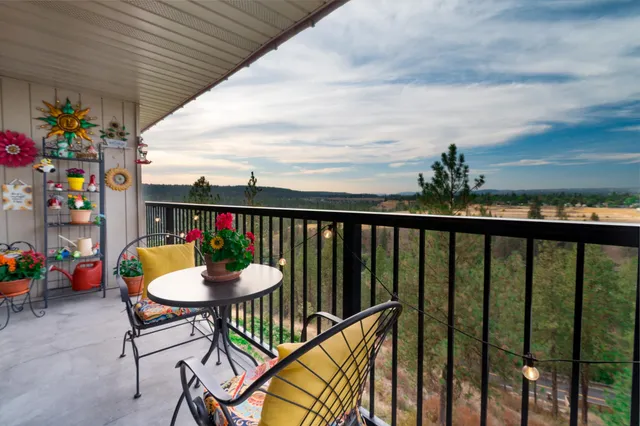 $369,950 | 174 South Coeur D'Alene Street, Unit H303, Spokane, WA 99201