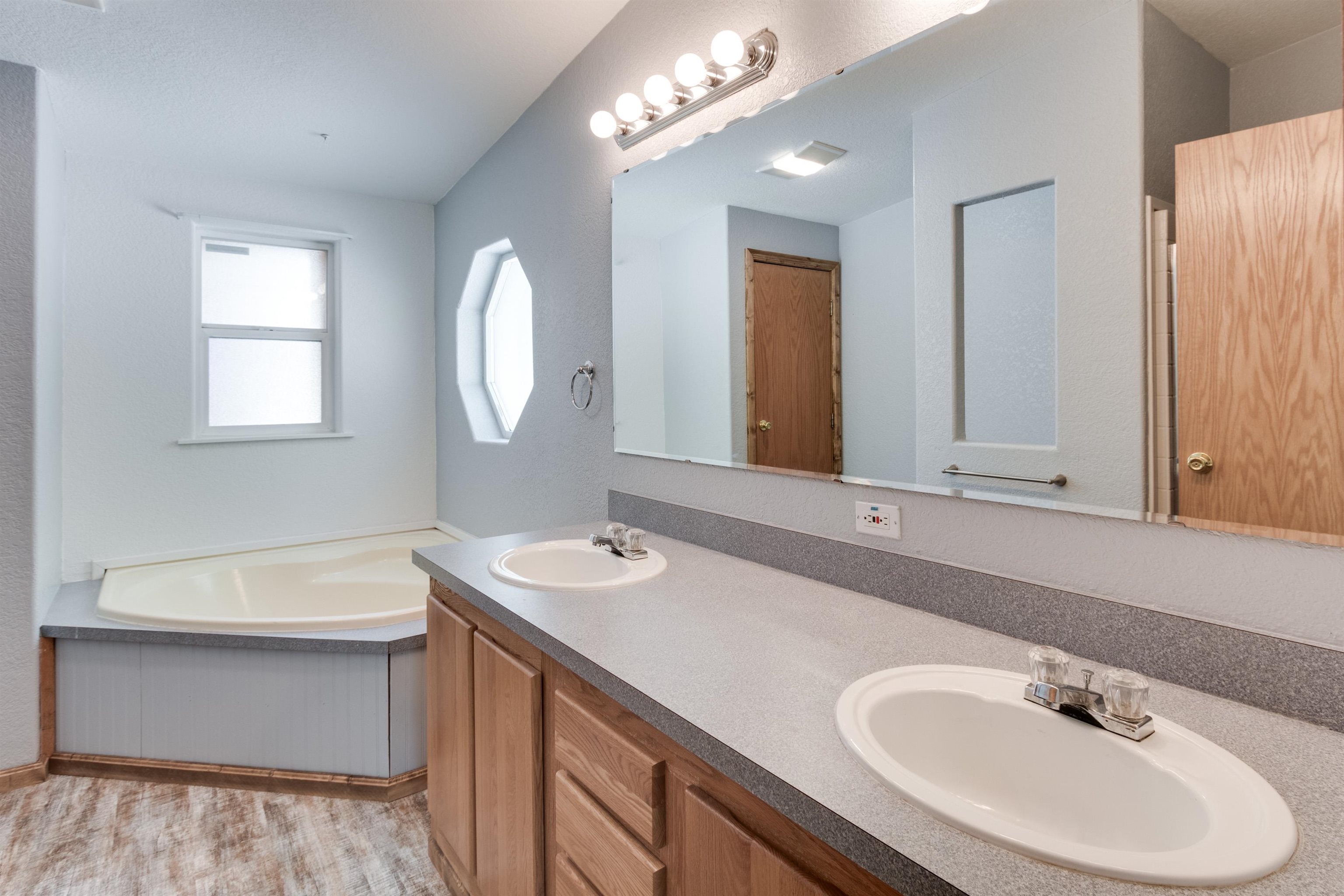 40139 Evan Road Loon Lake, WA 99148 - Photo 17 of 50