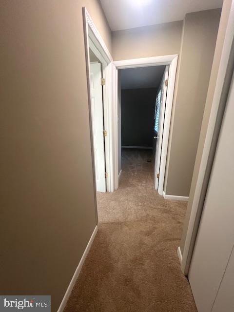 16 Brian Court, Unit 245 Gaithersburg, MD 20877 - Photo 18 of 22 a view of a hallway