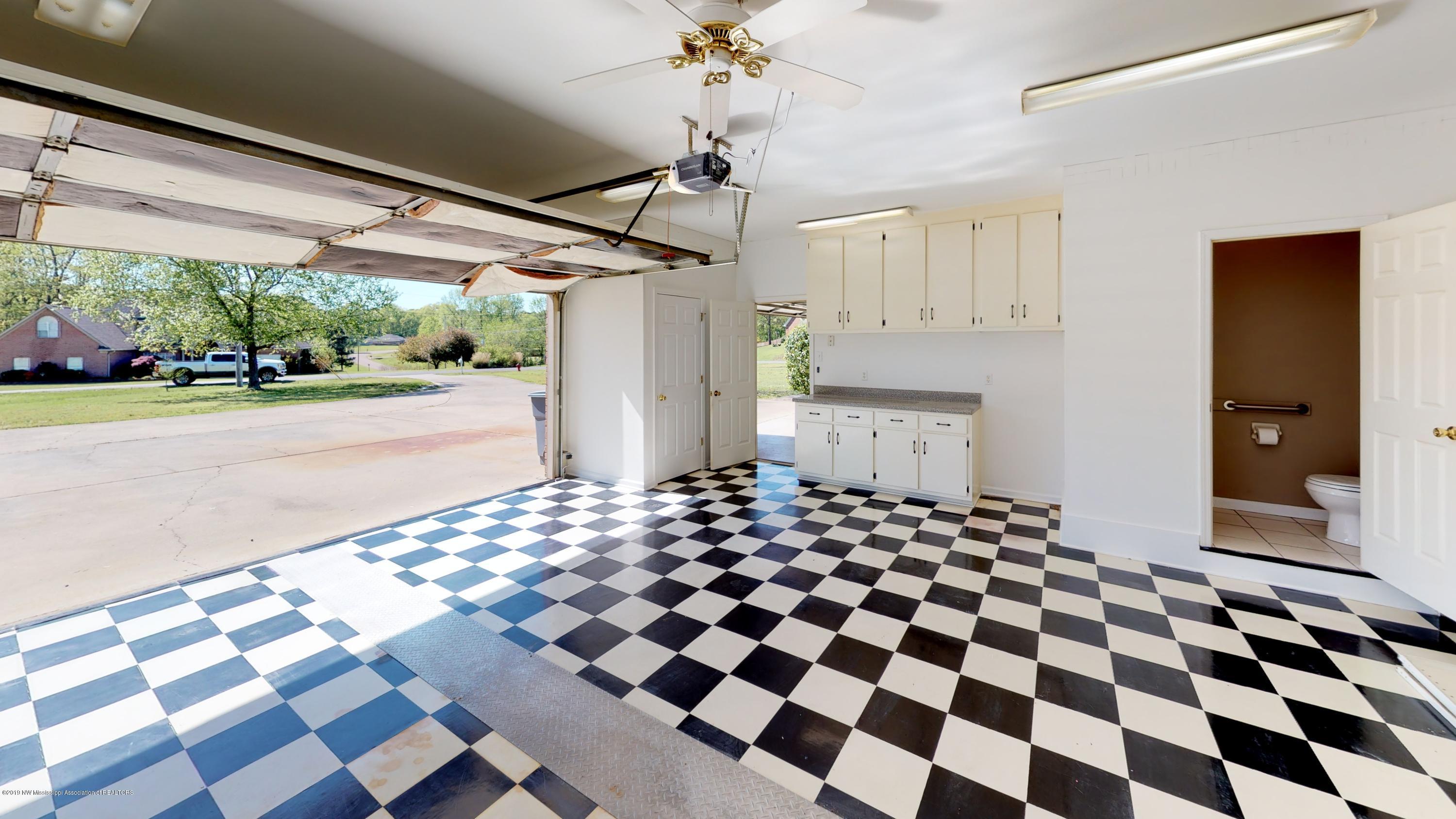 3322 Rhett Butler Drive Hernando, MS 38632 - Photo 27 of 31 3322-Rhett-Butler-Garage(1)