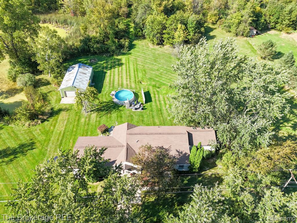 8439 Burpee Road Grand Blanc, MI 48439 - Photo 3 of 57 Gallery Image 3