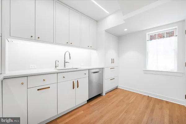 $1,800,000 | 4940 Butterworth Place Northwest, Washington, DC 20016