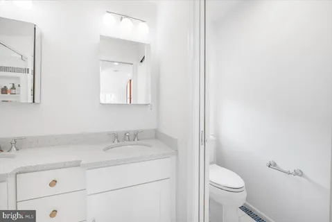 $1,800,000 | 4940 Butterworth Place Northwest, Washington, DC 20016