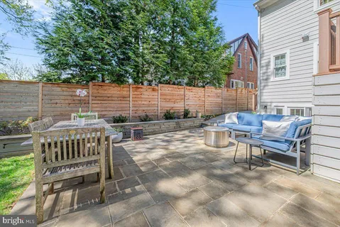 $1,800,000 | 4940 Butterworth Place Northwest, Washington, DC 20016