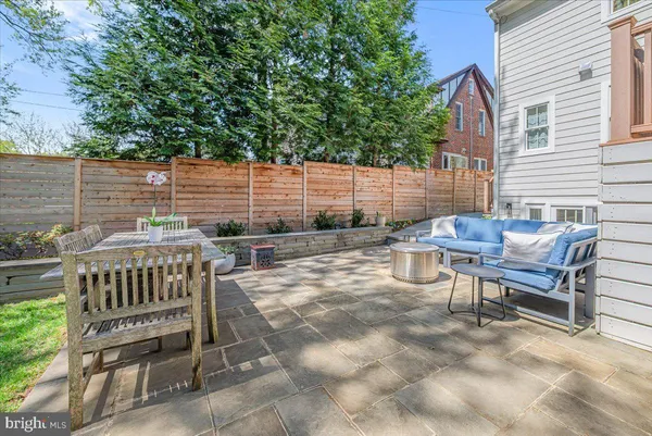 $1,800,000 | 4940 Butterworth Place Northwest, Washington, DC 20016