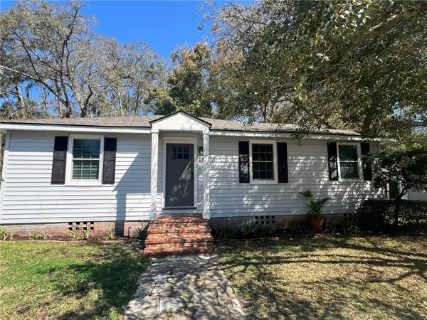 $2,500 | 10 Stewart Avenue, St. Simons Island, GA 31522