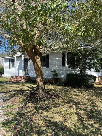$2,500 | 10 Stewart Avenue, St. Simons Island, GA 31522
