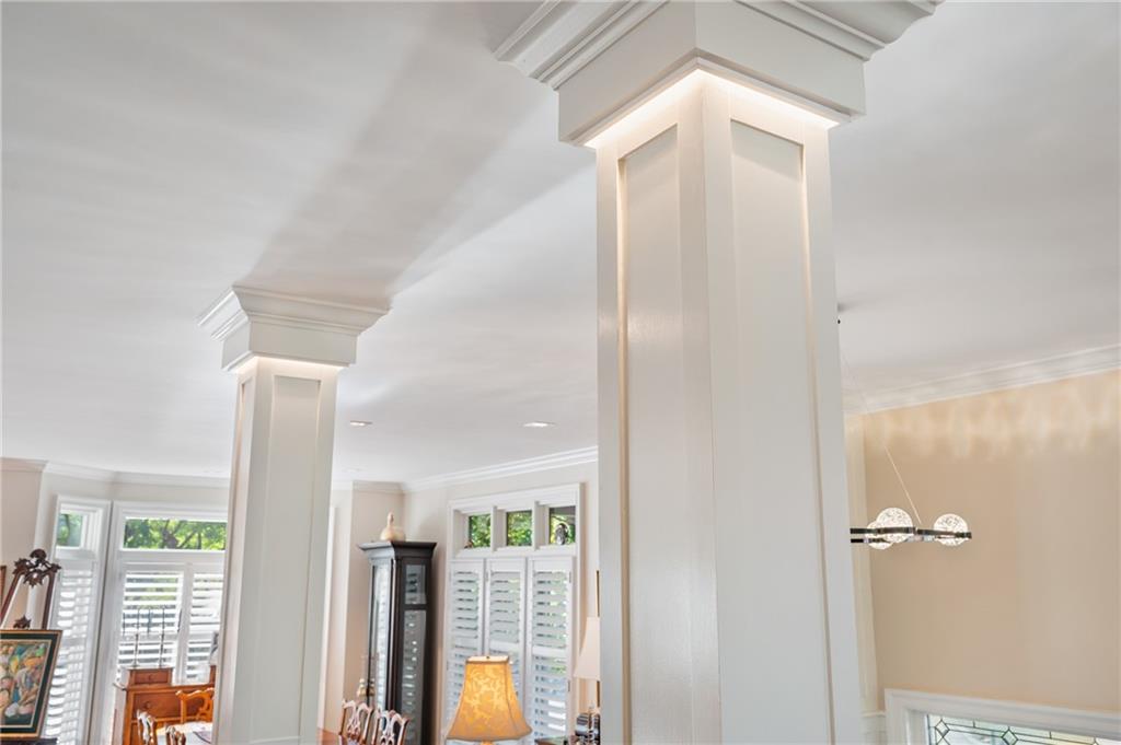 63 Waterfront Drive Pittsburgh, PA 15201 - Photo 11 of 44