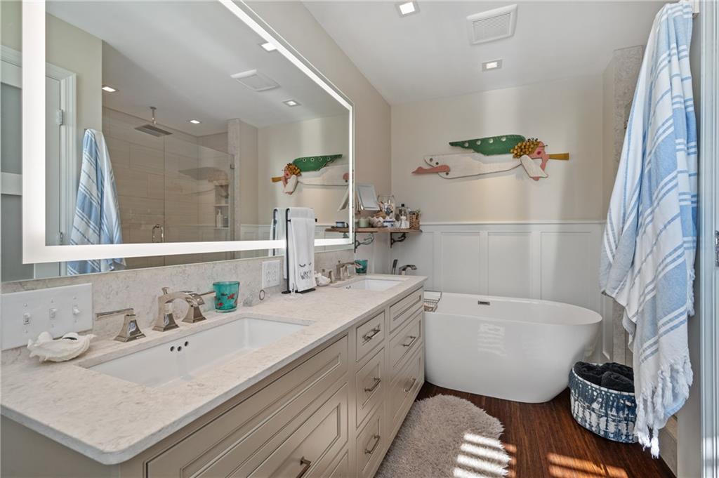 63 Waterfront Drive Pittsburgh, PA 15201 - Photo 21 of 44