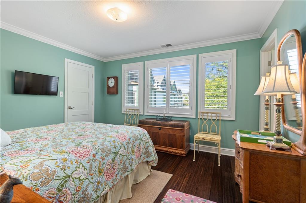 63 Waterfront Drive Pittsburgh, PA 15201 - Photo 24 of 44