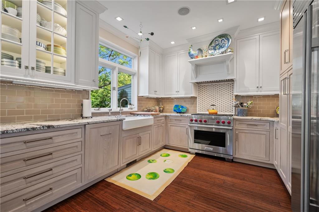 63 Waterfront Drive Pittsburgh, PA 15201 - Photo 5 of 44