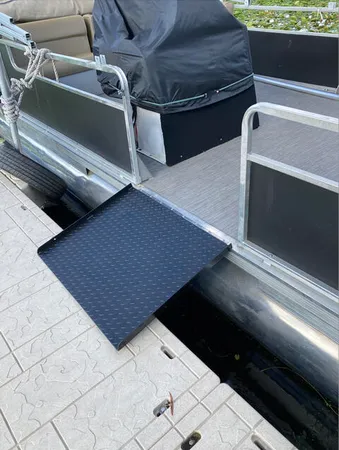 $100,000 | 10060 Highway 216, Marcellus, MI 49067