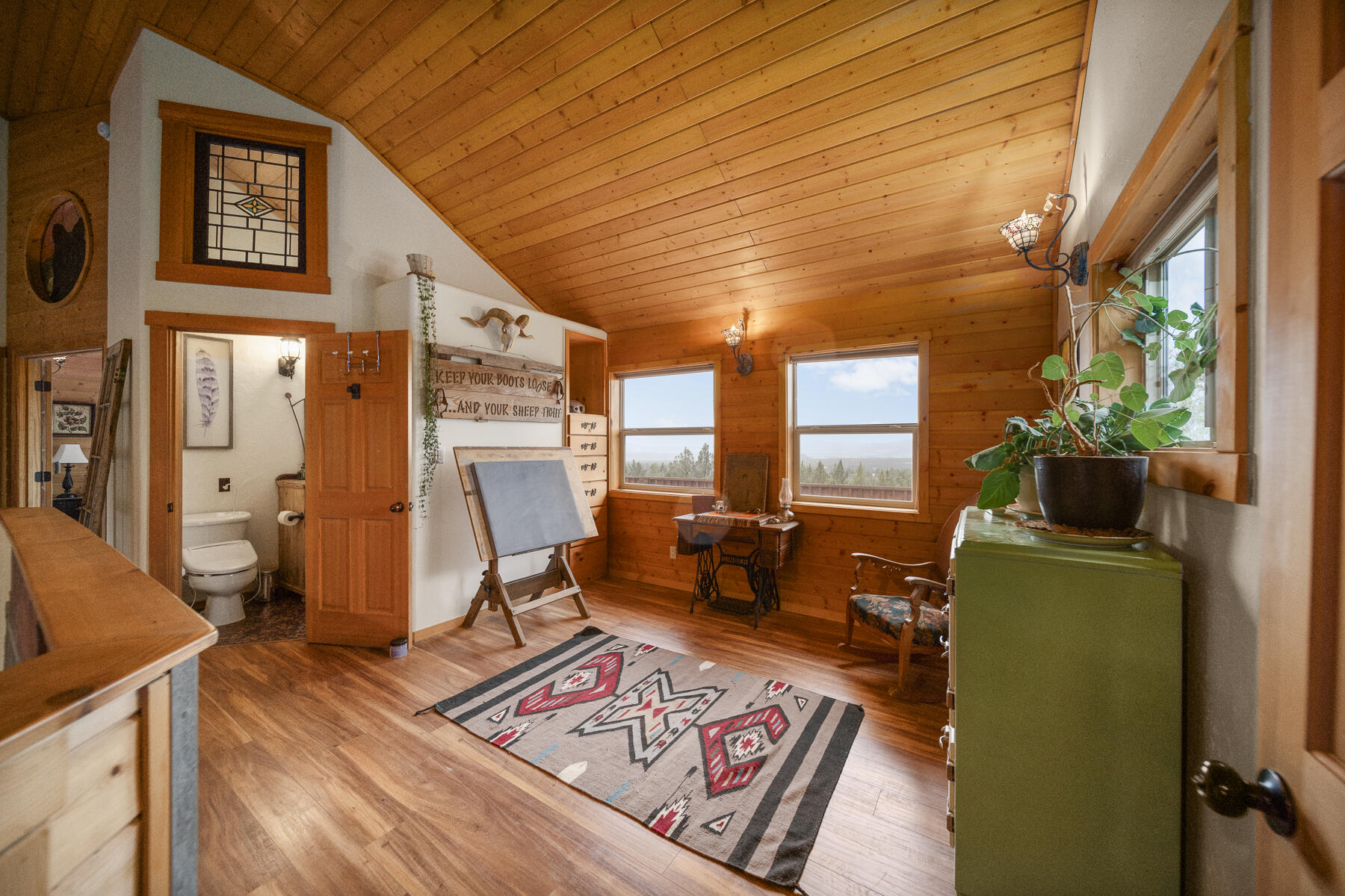2260 Southeast Highland Road Prineville, OR 97754 - Photo 19 of 31 20