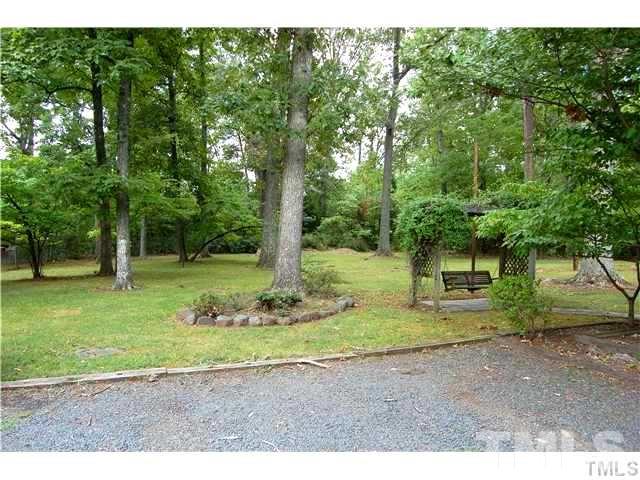 2819 Fairlawn Road Durham, NC 27705 - Photo 11 of 12 Gallery Image 11