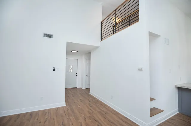 $1,800 | 13903 Tower Point Drive, Sugar Land, TX 77498