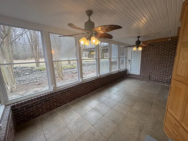 $2,500 | 703 12 Oaks Road, Tullahoma, TN 37388