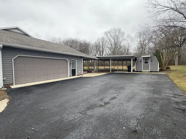 $2,500 | 703 12 Oaks Road, Tullahoma, TN 37388