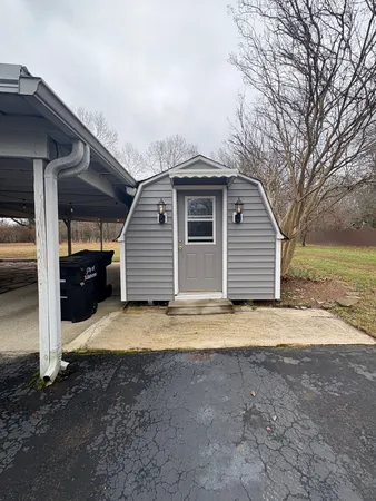 $2,500 | 703 12 Oaks Road, Tullahoma, TN 37388