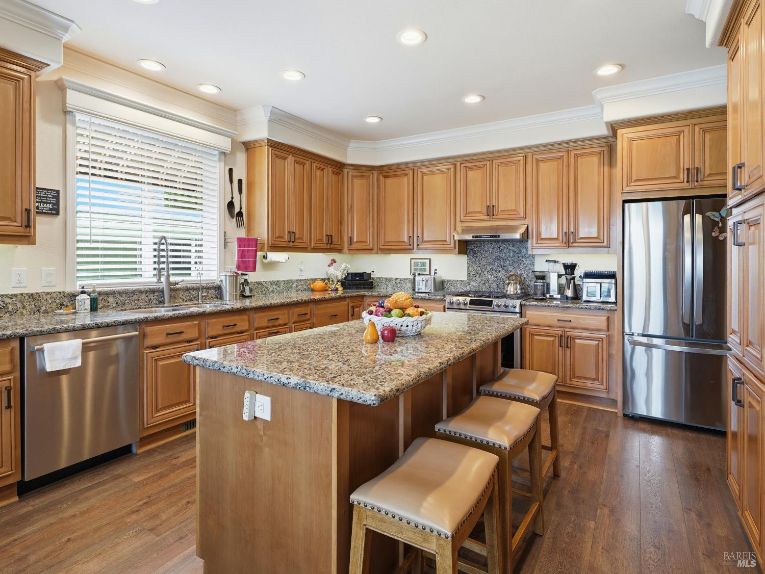 76 Shamrock Circle Santa Rosa, CA 95403 - Photo 7 of 36