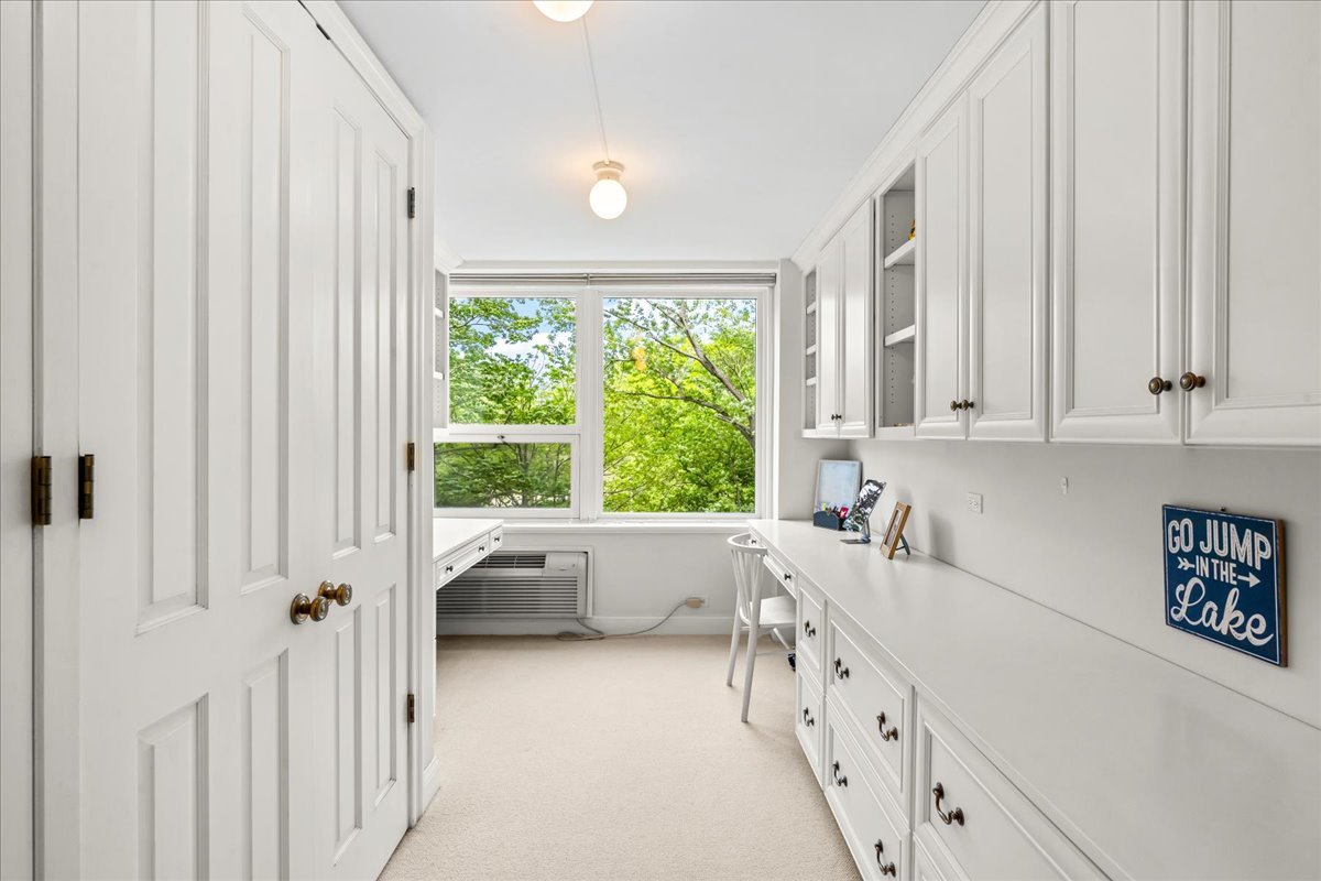 1630 Sheridan Road, Unit 4A Wilmette, IL 60091 - Photo 27 of 45