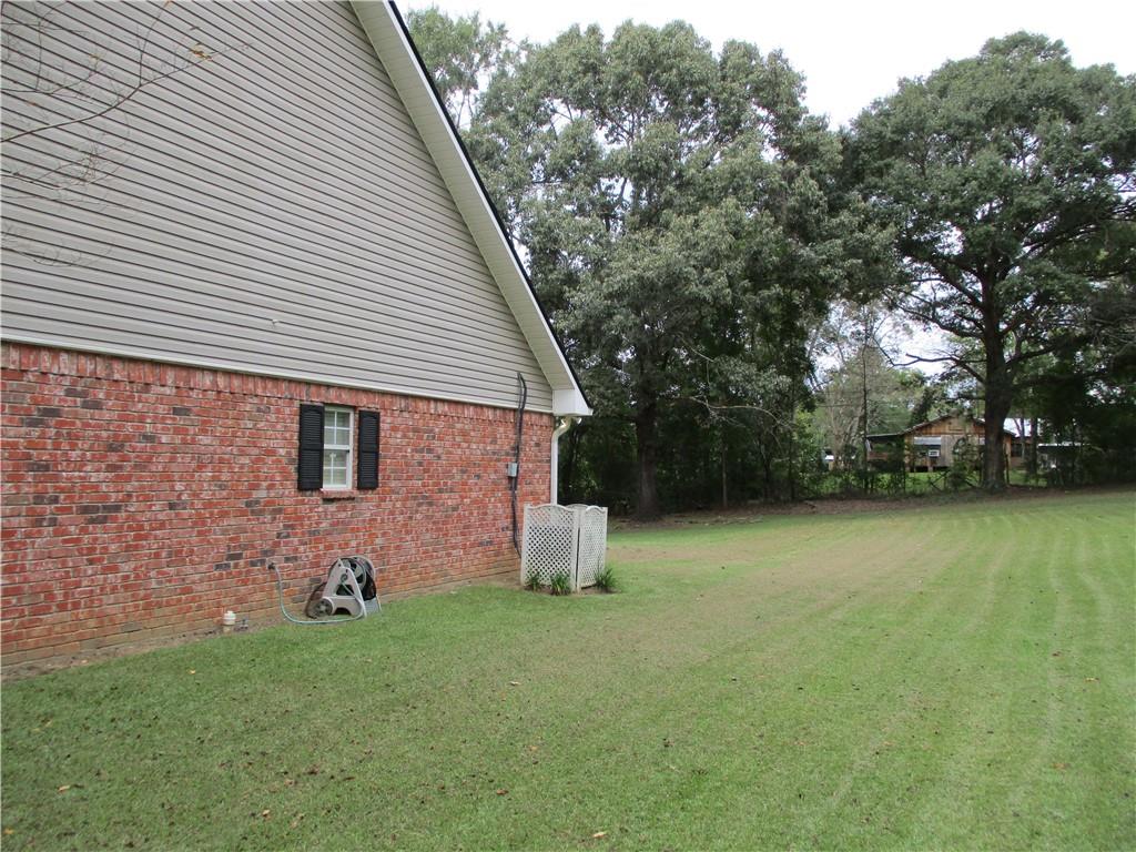 241 Barron Road Pollock, LA 71467 - Photo 12 of 39 Gallery Image 12