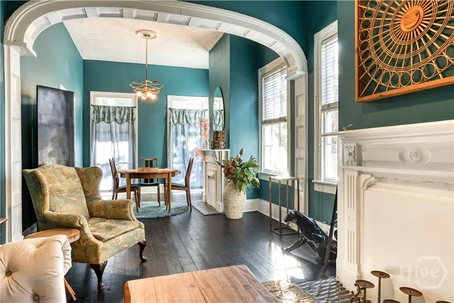 $3,500 | 310 East Henry Street, Savannah, GA 31401